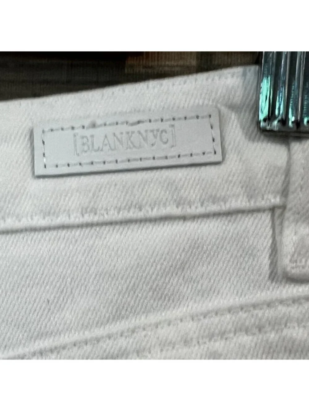 BLANKNYC Eyelet off white Lace Denim Shorts size 25